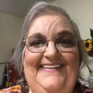 Meet your Posher, Teresa